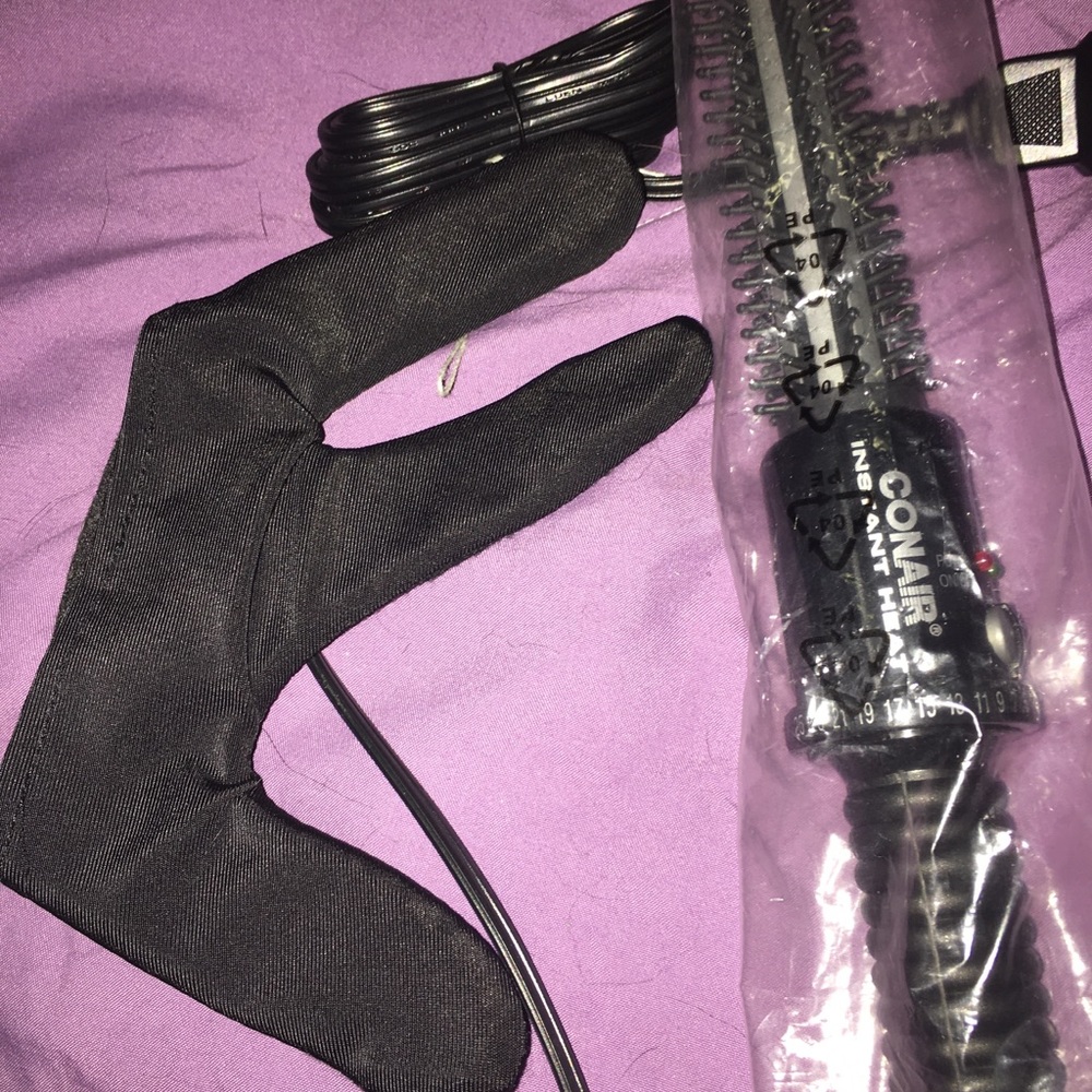 Conair heat styling brush